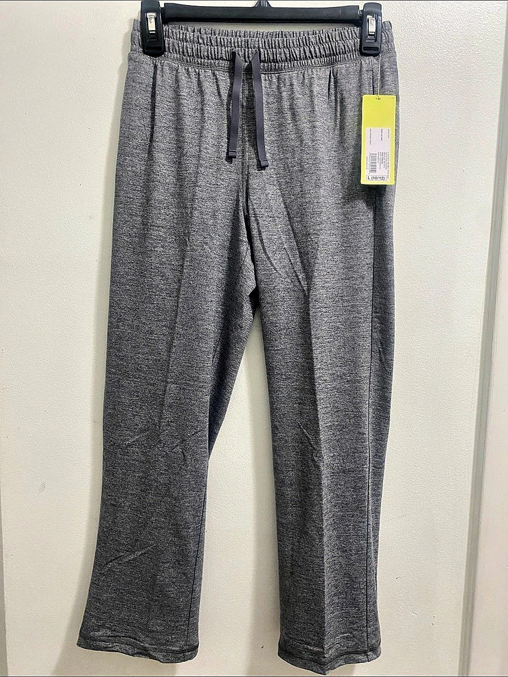 All in motion boy’s Gray Jogger Pants Size Large NWT